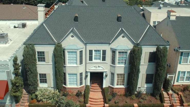 Moving to Beverly Hills?  9619 West Olympic Beverly Hills, CA 90212