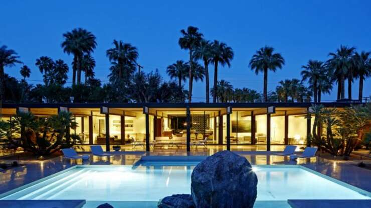 In Palm Springs a record 9 million dollar sale showcases the Midcentury craze