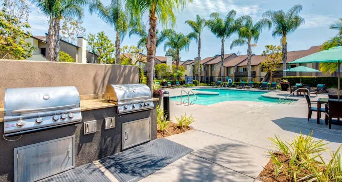Searching For Movers: Sofi Laguna Hills Apartments