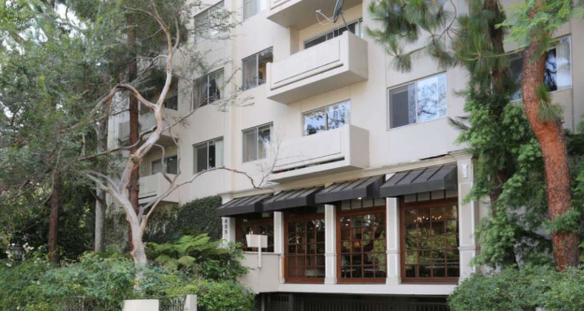Beverly Oakhurst Apartments: Moving to Beverly Hills? Need help moving?