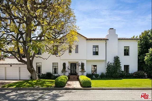 1712 Ambassador Ave, Beverly Hills, CA 90210